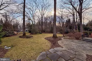 7509 Walton Ln, Annandale, VA 22003 - Photo 34