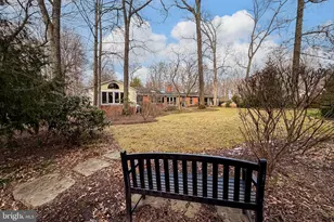 7509 Walton Ln, Annandale, VA 22003 - Photo 24