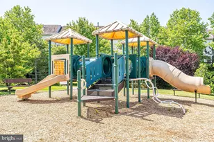 11623 Cavalier Landing Ct, Fairfax, VA 22030 - Photo 44