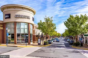 11623 Cavalier Landing Ct, Fairfax, VA 22030 - Photo 46