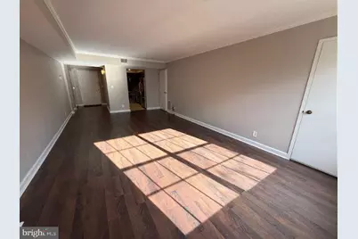 7621 Tremayne Place #210, McLean, VA 22102 - Photo 4