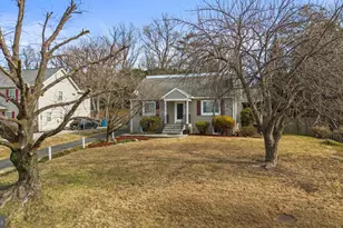 4015 Hirst Dr, Annandale, VA 22003 - Photo 46