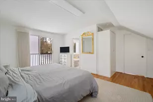 4015 Hirst Dr, Annandale, VA 22003 - Photo 32