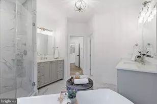 5696 Tunwell Ct, Burke, VA 22015 - Photo 34