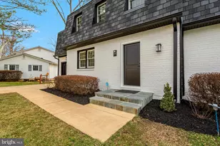 5203 Mornington Ct, Fairfax, VA 22032 - Photo 4