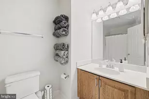 7319 Westmore Dr, Springfield, VA 22150 - Photo 20