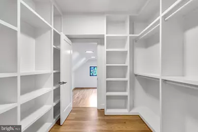 930 Fairway Drive NE, Vienna, VA 22180 - Photo 24