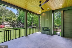 930 Fairway Dr NE, Vienna, VA 22180 - Photo 42