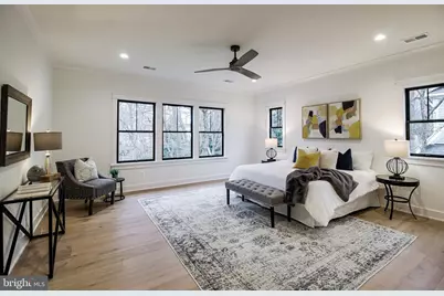 930 Fairway Drive NE, Vienna, VA 22180 - Photo 16