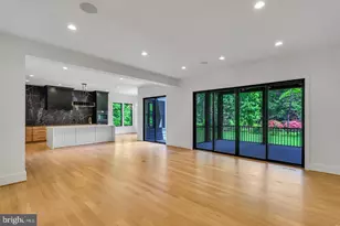 930 Fairway Dr NE, Vienna, VA 22180 - Photo 28