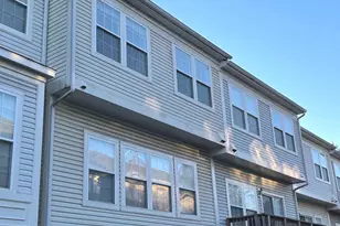 4080 Fountainside Ln, Fairfax, VA 22030 - Photo 14