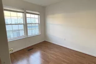 4080 Fountainside Ln, Fairfax, VA 22030 - Photo 8