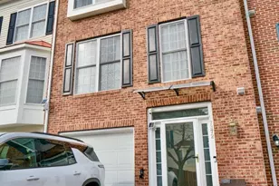 7372 Ardglass Dr, Lorton, VA 22079 - Photo 2