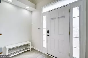 7372 Ardglass Dr, Lorton, VA 22079 - Photo 4