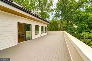 506 Kingsley Rd SW, Vienna, VA 22180 - Photo 8