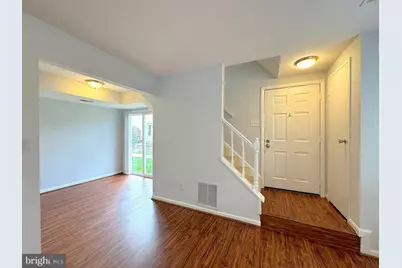 9671 Hagel Circle #34/D, Lorton, VA 22079 - Photo 6