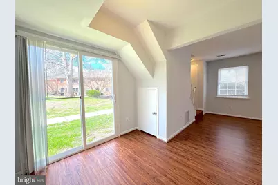 9671 Hagel Circle #34/D, Lorton, VA 22079 - Photo 8