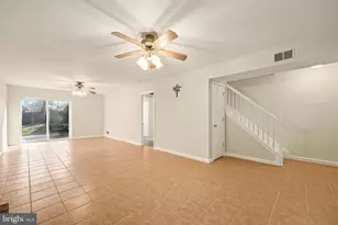 14821 Haymarket Ln, Centreville, VA 20120 - Photo 30