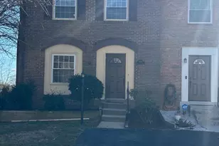 14821 Haymarket Ln, Centreville, VA 20120 - Photo 1