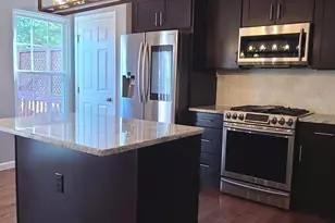 6562 Osprey Point Ln, Alexandria, VA 22315 - Photo 8