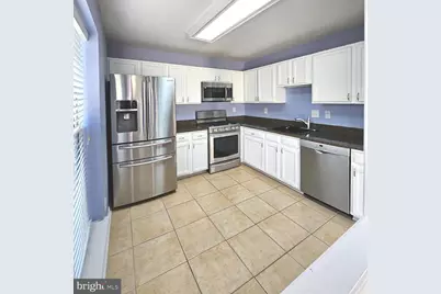 8202 Catbird Circle #202, Lorton, VA 22079 - Photo 10