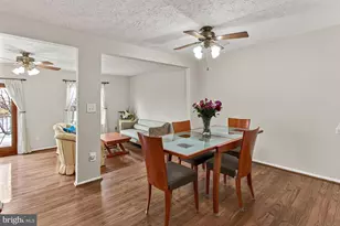 2938 Bridgehampton Ct, Falls Church, VA 22042 - Photo 38