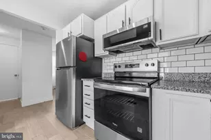 2901 Everleigh Way, Fairfax, VA 22031 - Photo 10