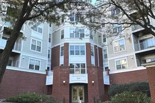 1645 International Dr, McLean, VA 22102 - Photo 1