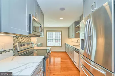 5810 Bunker Woods Lane, Burke, VA 22015 - Photo 10
