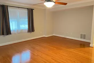 6830 Pacific Ln, Annandale, VA 22003 - Photo 42