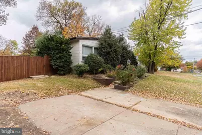 6609 Bowie Drive, Springfield, VA 22150 - Photo 2