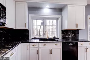 11913 Champion Lake Ct, Herndon, VA 20170 - Photo 22