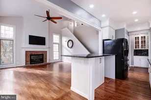 11913 Champion Lake Ct, Herndon, VA 20170 - Photo 26