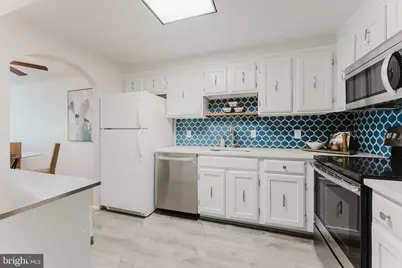 7621 Provincial Drive #312, McLean, VA 22102 - Photo 6