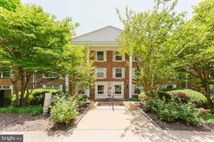 7621 Provincial Dr, McLean, VA 22102 - Photo 2