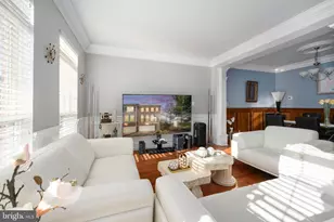 8593 Wyngate Manor Ct, Alexandria, VA 22309 - Photo 6