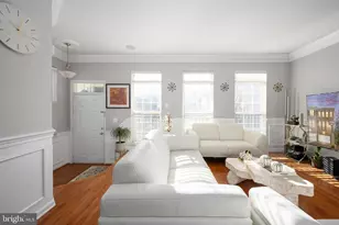 8593 Wyngate Manor Ct, Alexandria, VA 22309 - Photo 2