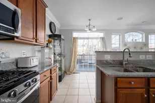 8593 Wyngate Manor Ct, Alexandria, VA 22309 - Photo 20