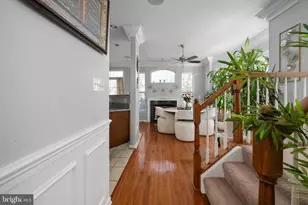 8593 Wyngate Manor Ct, Alexandria, VA 22309 - Photo 12