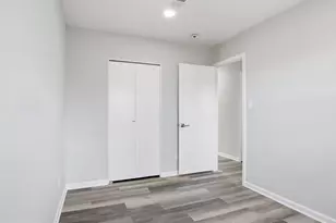 14846 Haymarket Ln, Centreville, VA 20120 - Photo 28