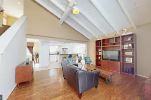 11813 Vale Rd, Oakton, VA 22124 - Photo 12