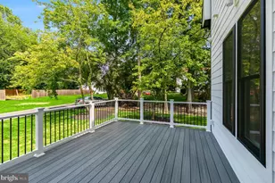 2817 Derek Rd, Alexandria, VA 22306 - Photo 56