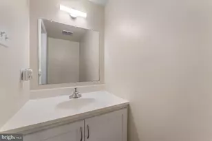 5052 Cliffhaven Dr, Annandale, VA 22003 - Photo 28