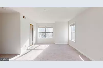 3179 Summit Square Drive #2-C4, Oakton, VA 22124 - Photo 24