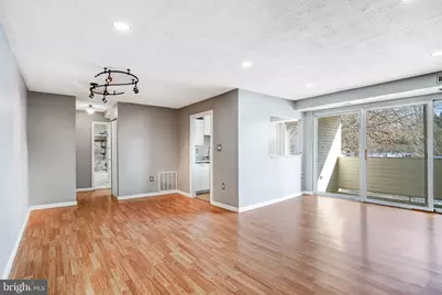 5612 Bloomfield Drive #204, Alexandria, VA 22312 - Photo 2