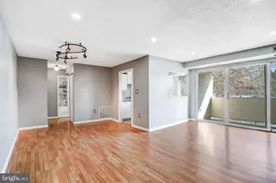 5612 Bloomfield Dr, Alexandria, VA 22312 - Photo 2