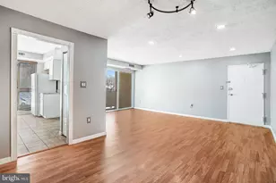 5612 Bloomfield Dr, Alexandria, VA 22312 - Photo 10