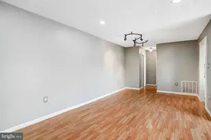 5612 Bloomfield Dr, Alexandria, VA 22312 - Photo 8