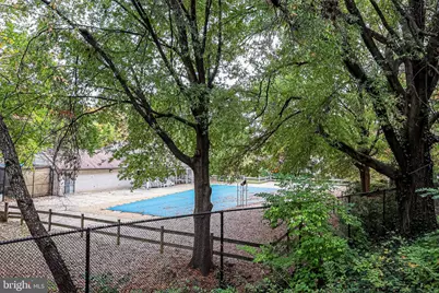 5612 Bloomfield Drive #204, Alexandria, VA 22312 - Photo 30