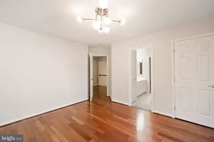 2393 Watters Glen Ct, Falls Church, VA 22043 - Photo 38